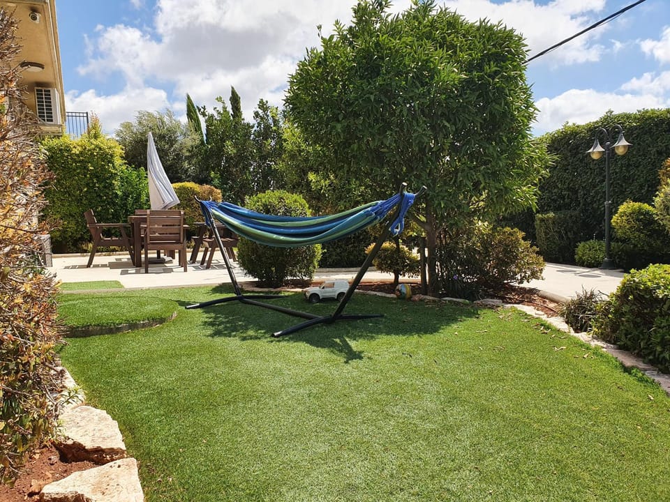 Garden, Garden
