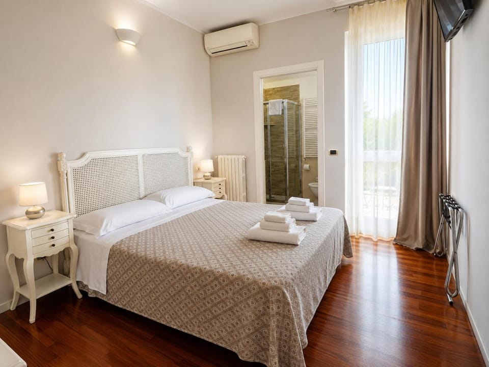 Borgo Manzoni - Charming House Bed and Breakfast in Lombardy
