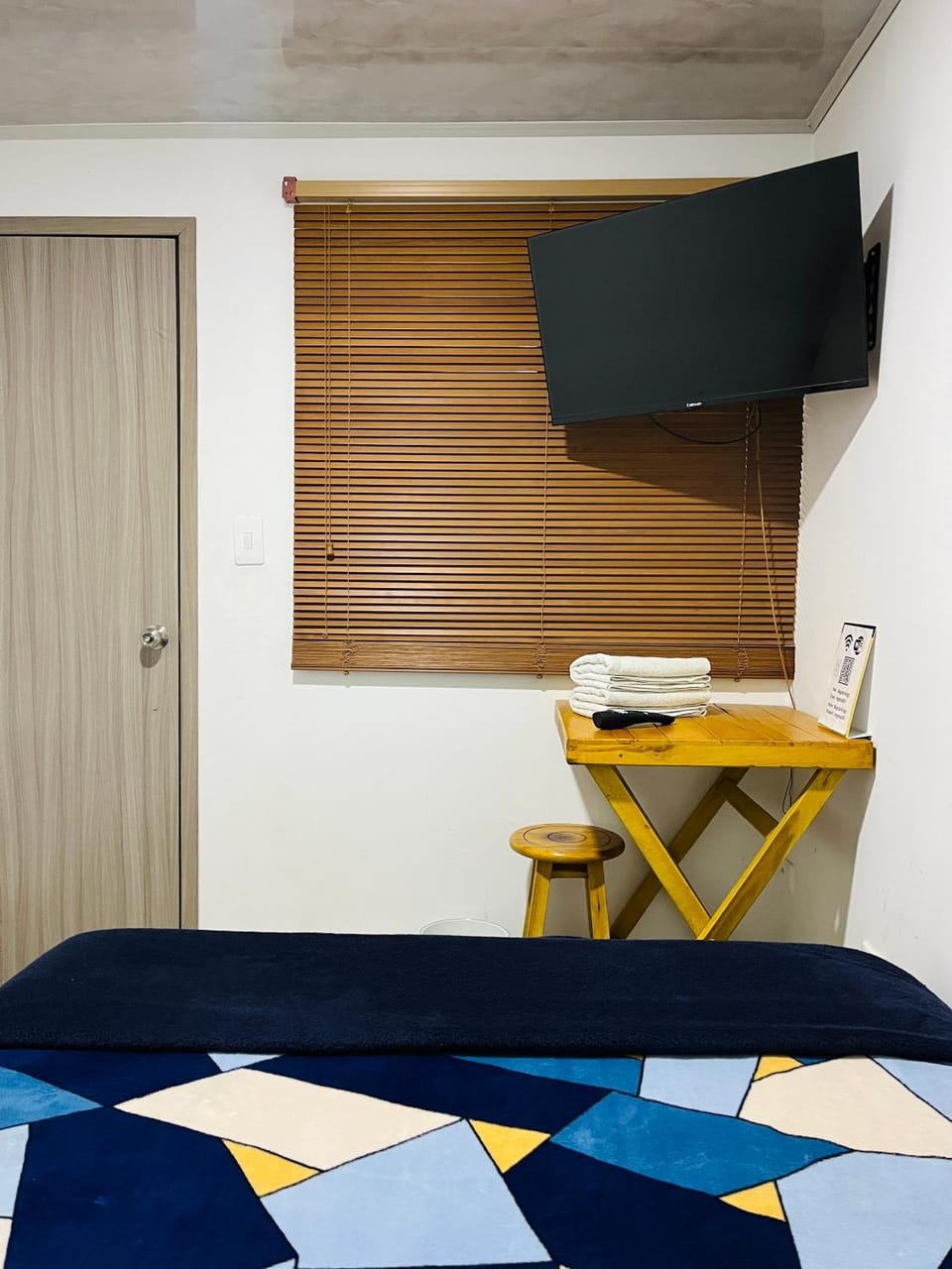 TV and multimedia, Photo of the whole room