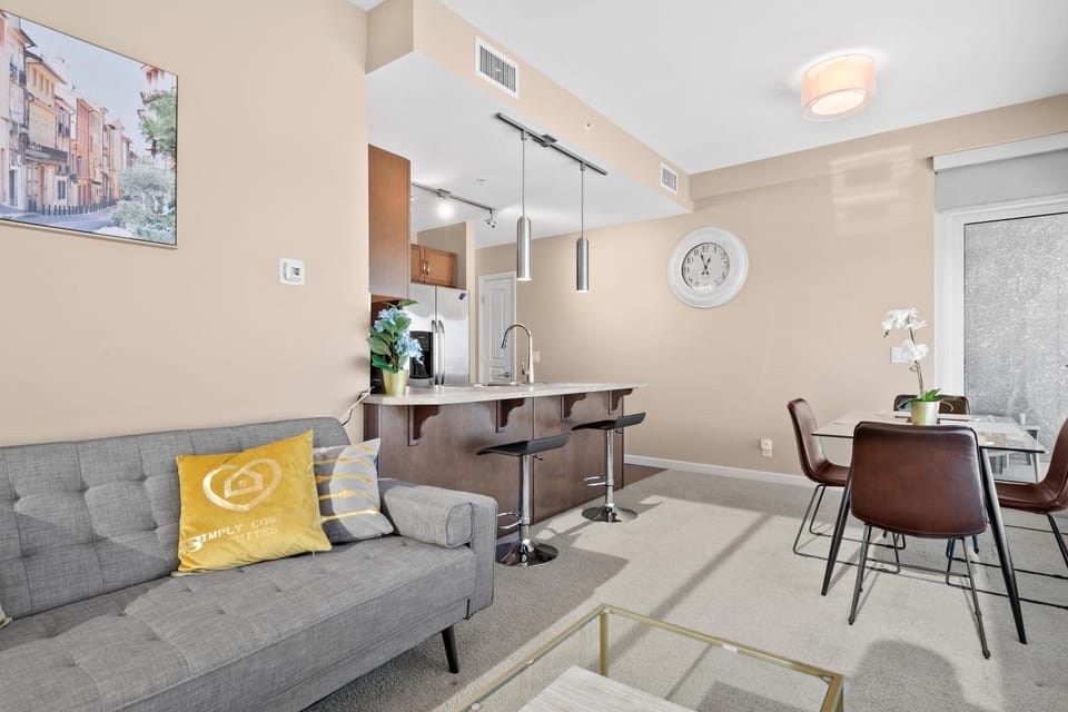Living room, Dining area, kitchen