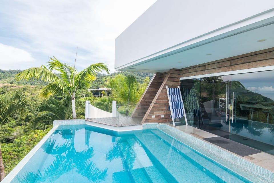 Luxury Villa #11 El Oceano Villa in Playa Hermosa