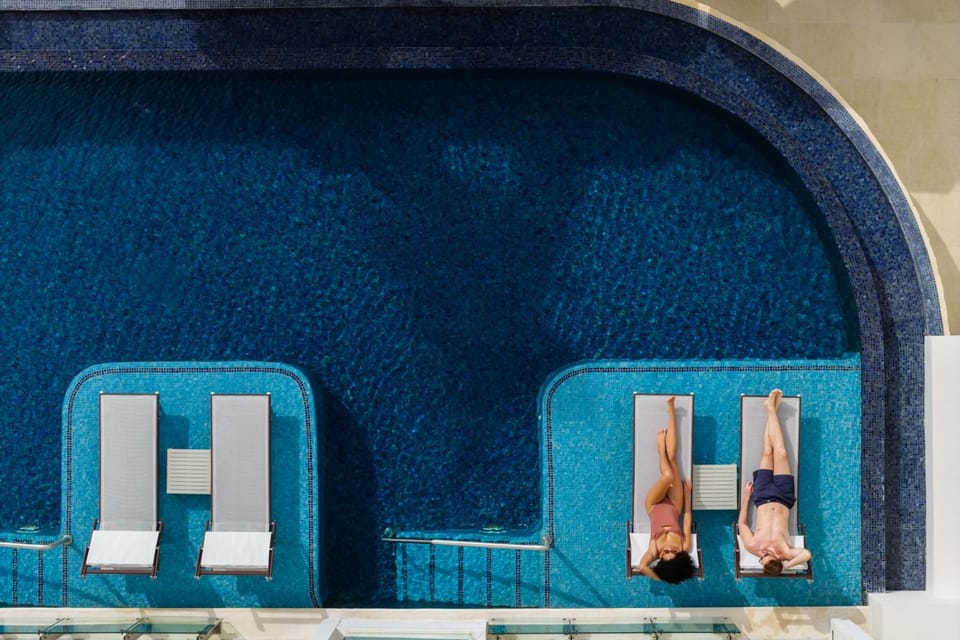 Pool view, Swimming pool
