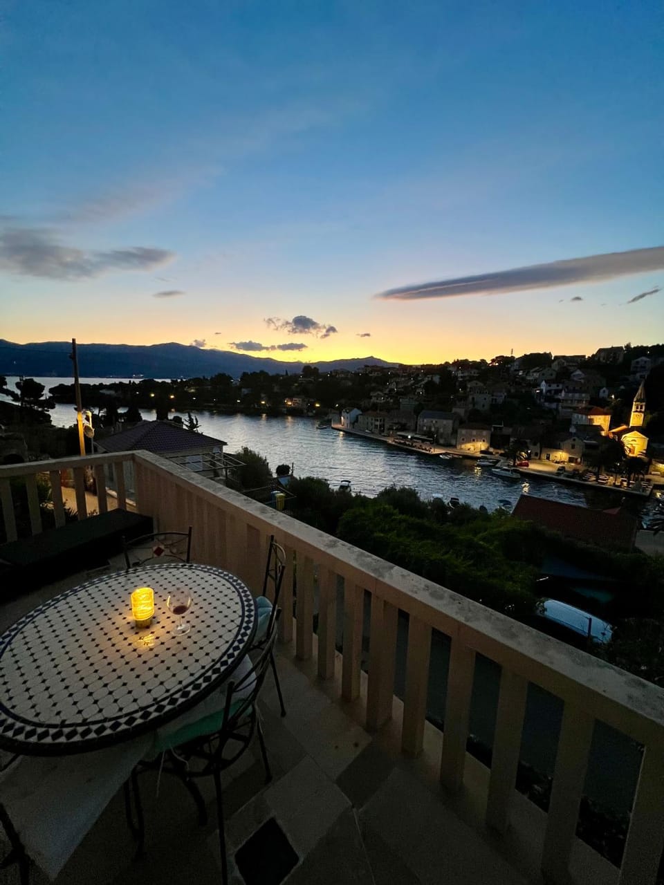 Natural landscape, View (from property/room), Balcony/Terrace, Mountain view, Sea view, Sunrise