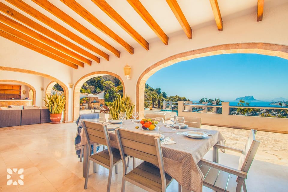 Patio, Day, Natural landscape, View (from property/room), Balcony/Terrace, Living room, Seating area, Dining area, Sea view