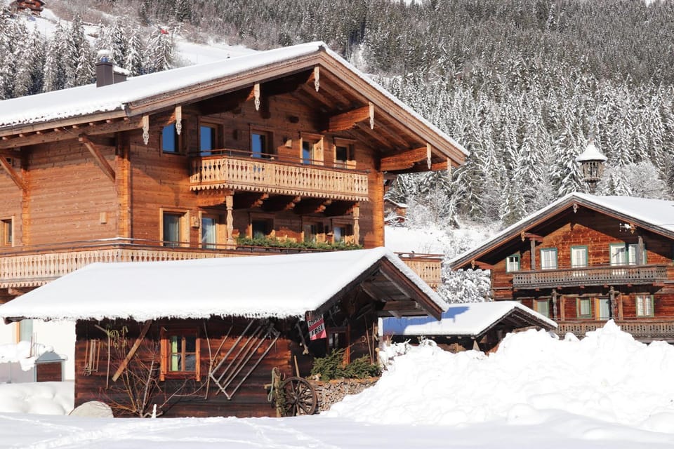 Property building, Winter