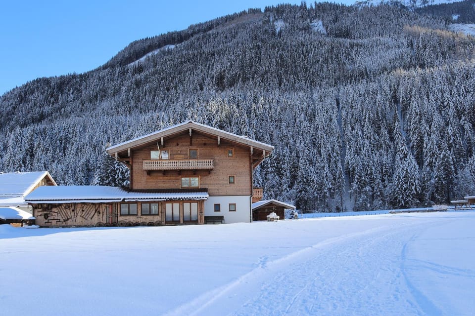 Property building, Winter