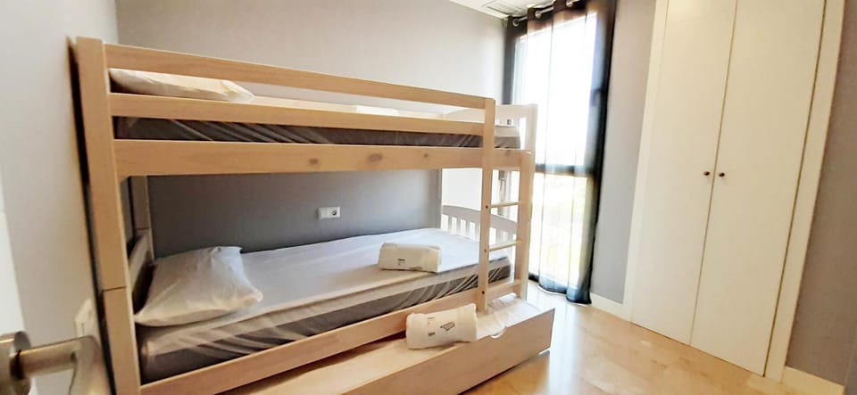 bunk bed