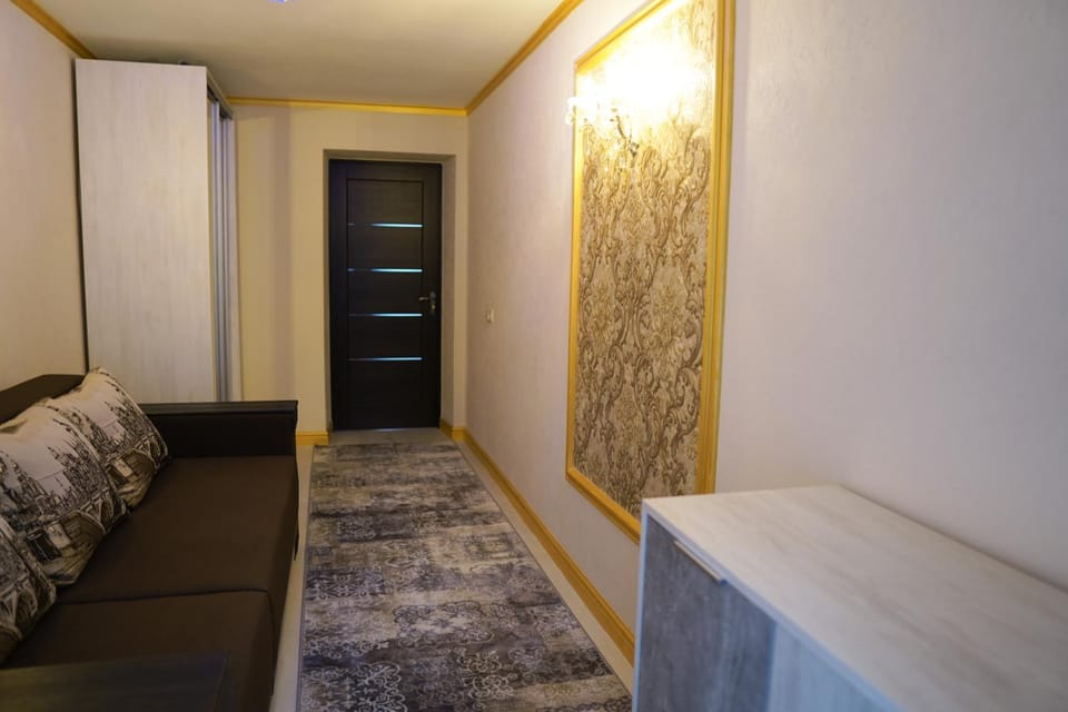 1Центр2окремі спальні кондиціонер 2поверх балкон біля озера Apartment in Lviv Oblast