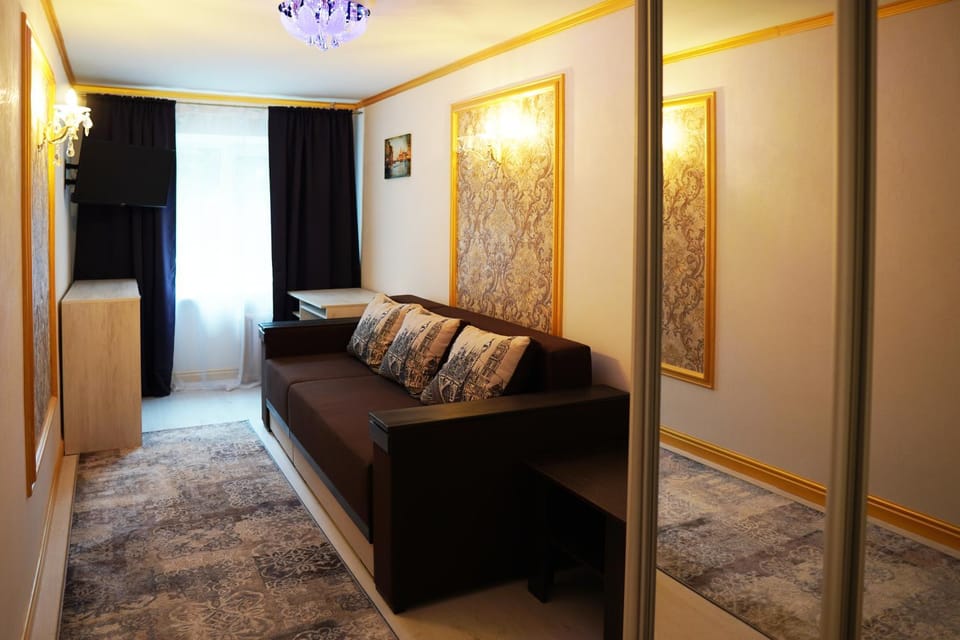 1Центр2окремі спальні кондиціонер 2поверх балкон біля озера Apartment in Lviv Oblast