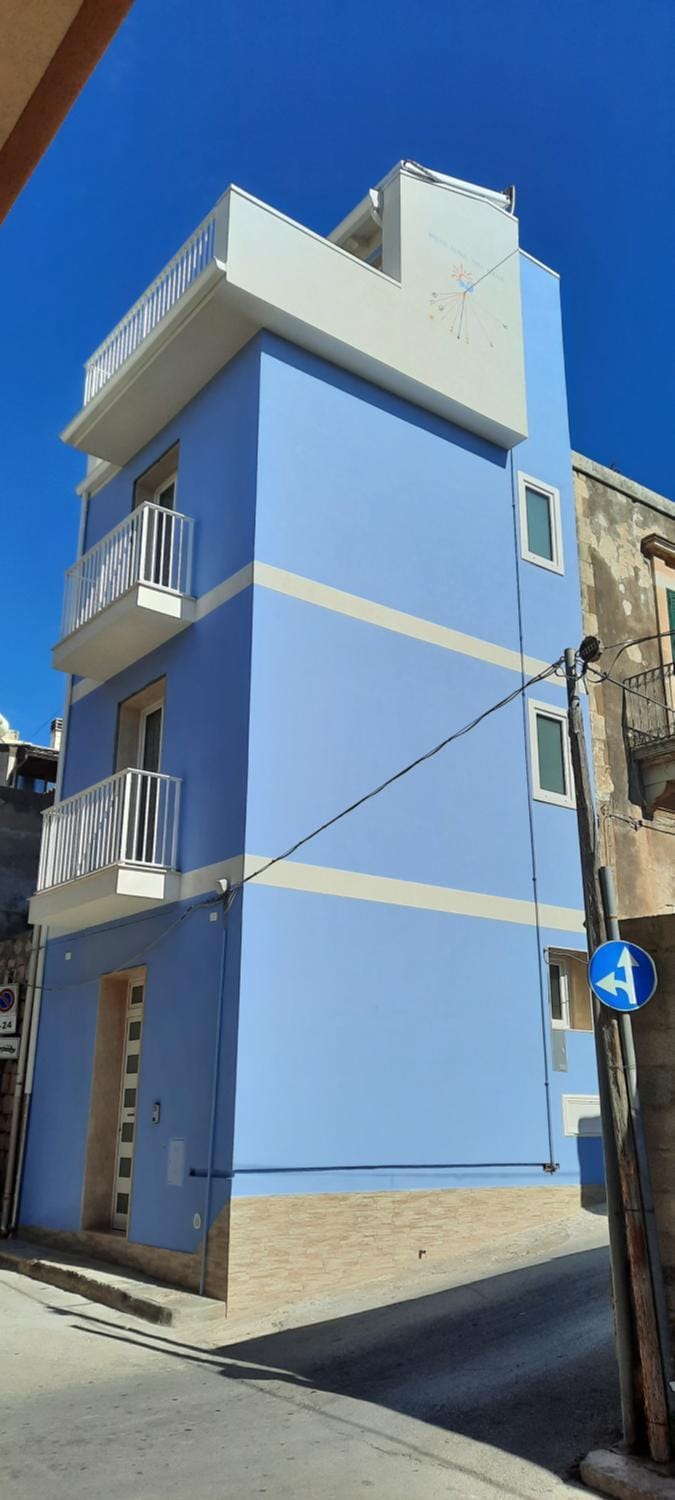 Property building, Property logo or sign