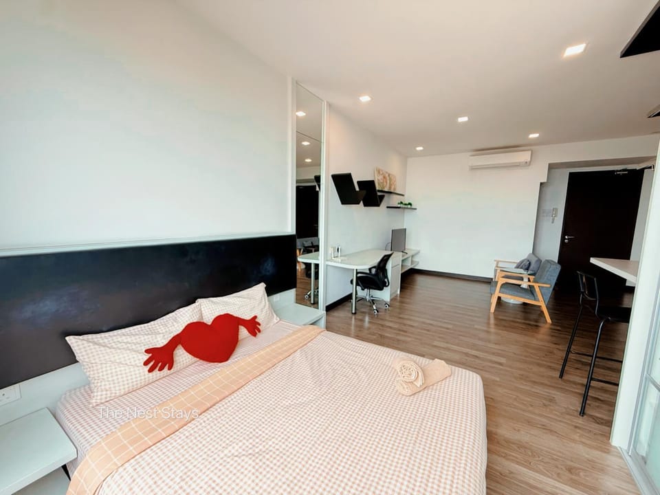 Cozy & Private Studio for 2 Pax, landmark residence 2, Sg Long, UTAR, 6 Min to MRT, C180 Apartment in Negeri Sembilan, Malaysia