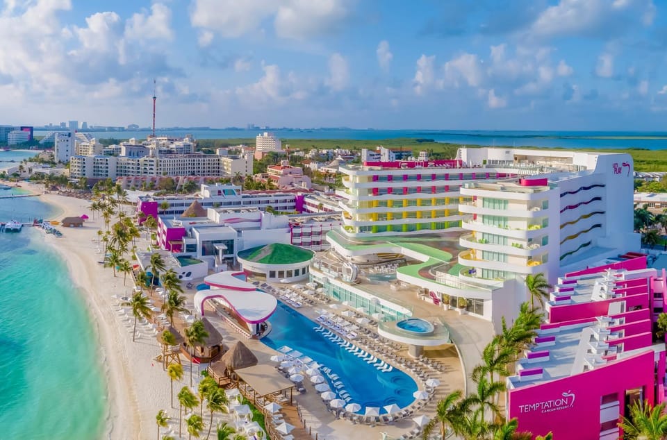 Bird's eye view, Sea view, Swimming pool