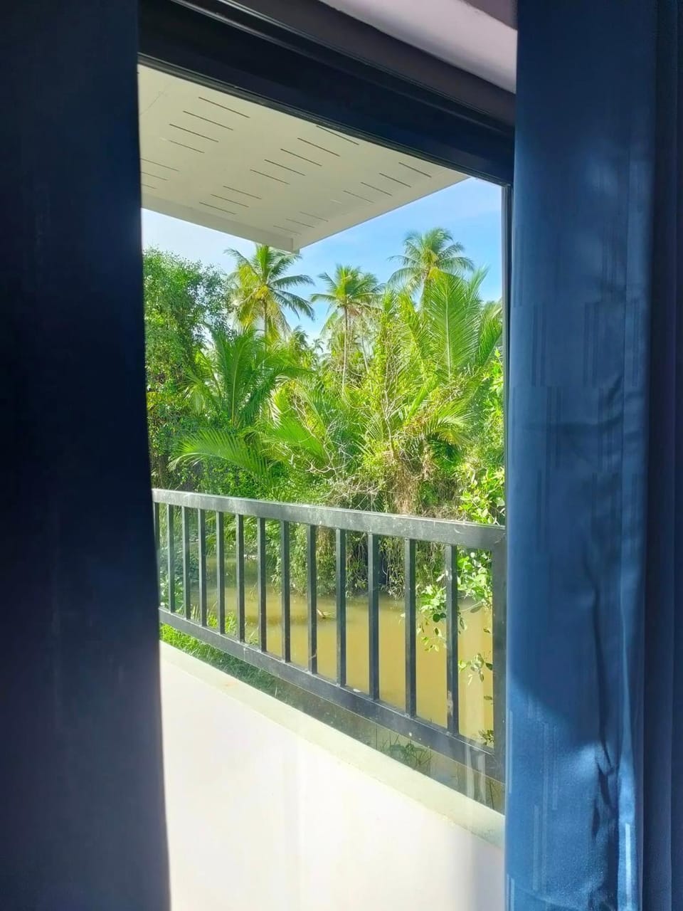 บ้านคุณพระ แอท รพ.กรุงเทพ Villa in Surat Thani Changwat
