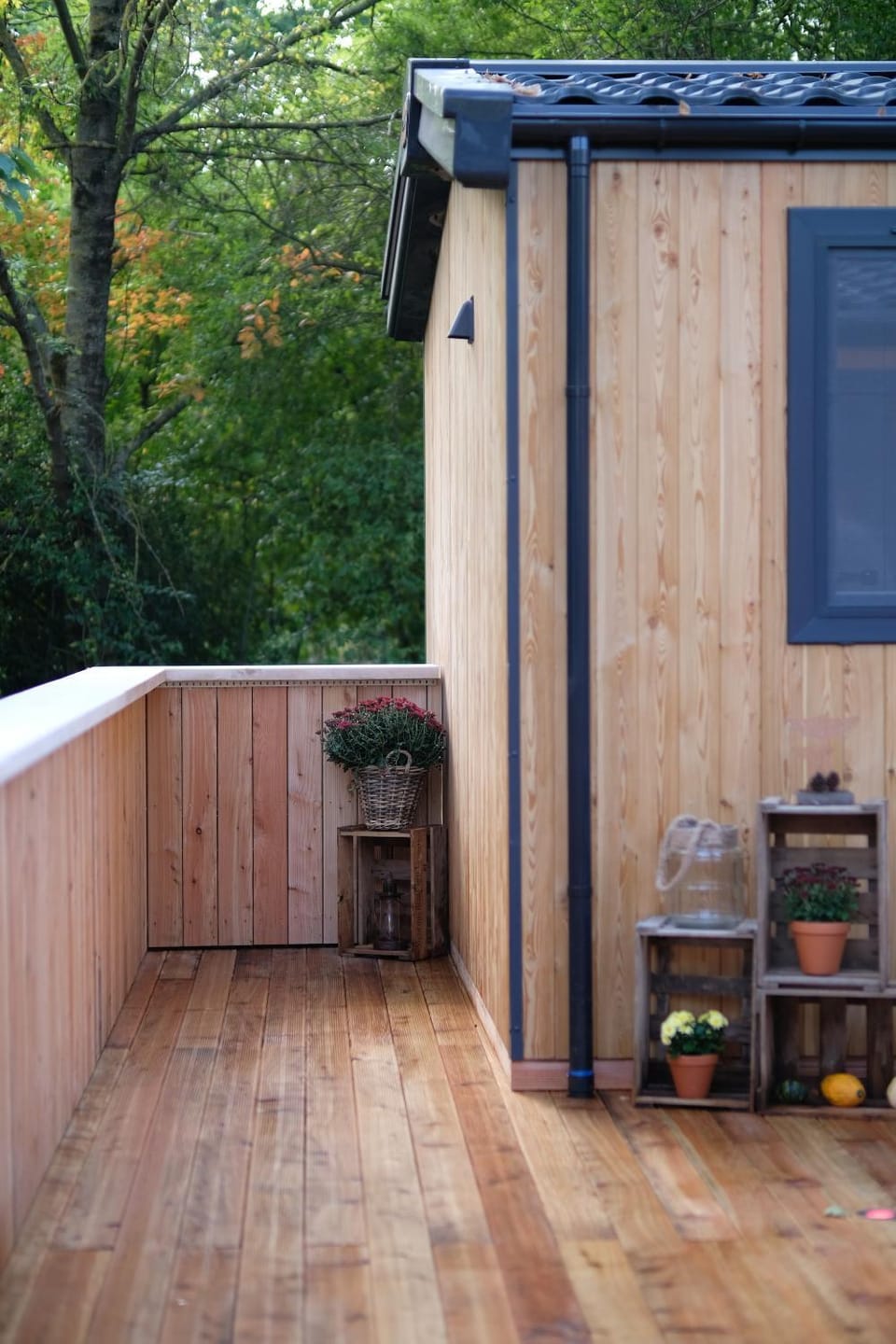 Patio, Day, Balcony/Terrace