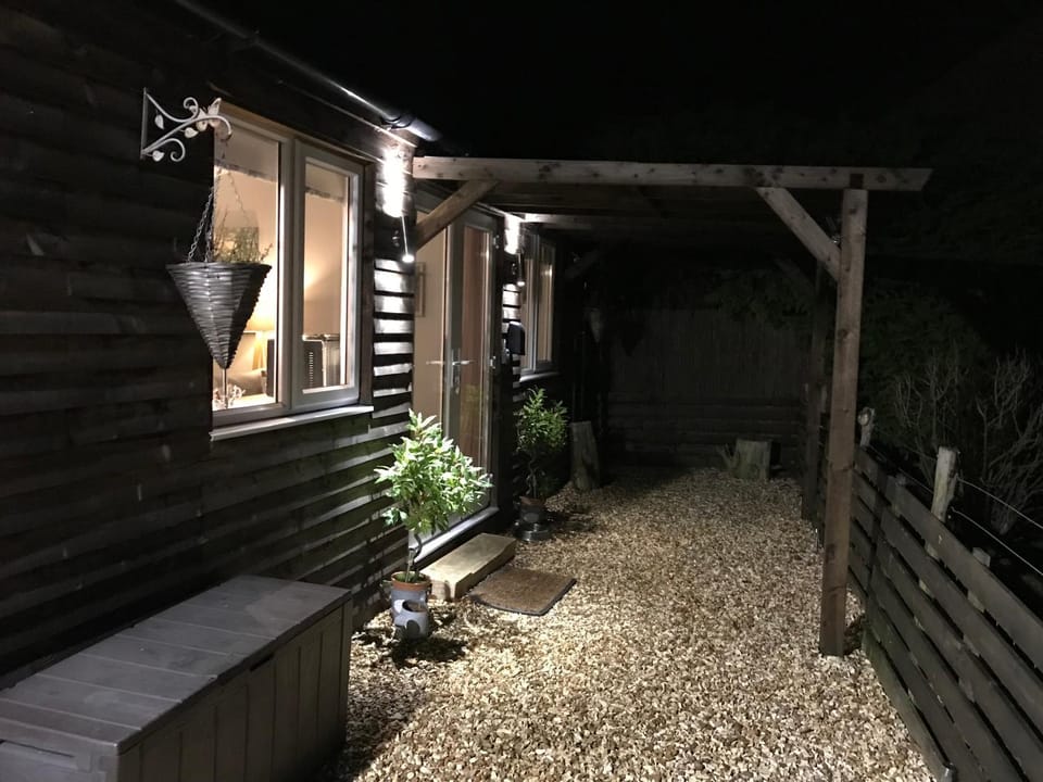 Hillview Lodge Apartment in Rowde