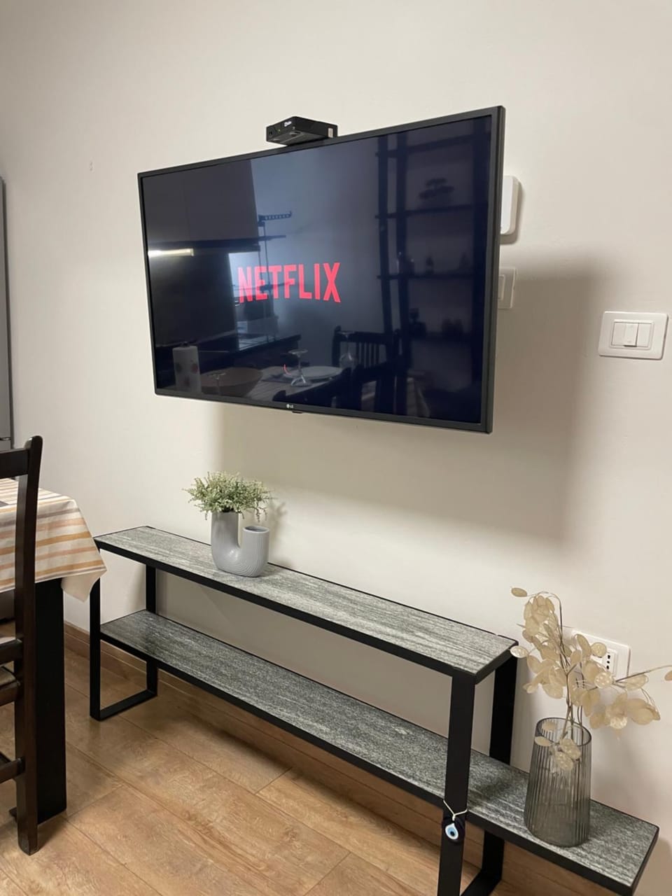 Communal lounge/ TV room, TV and multimedia, Evening entertainment