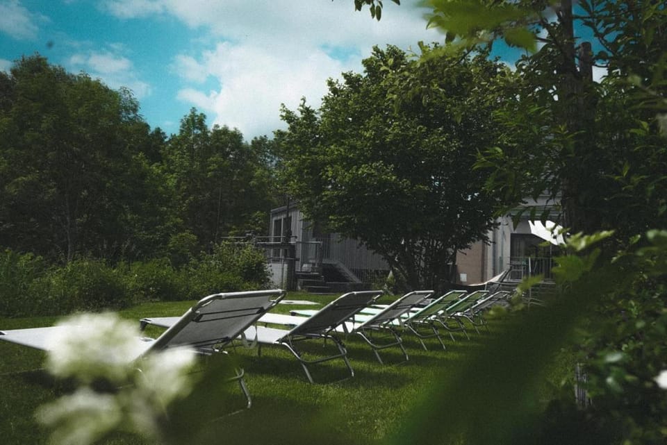 Freistehendes Ferienhaus Renkenmühle näher kann man am Wasser nicht wohnen House in Baden-Württemberg