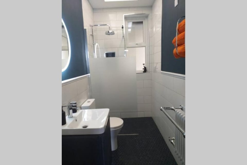 Are you looking for a big piece of heaven? Apartment in Warrenpoint