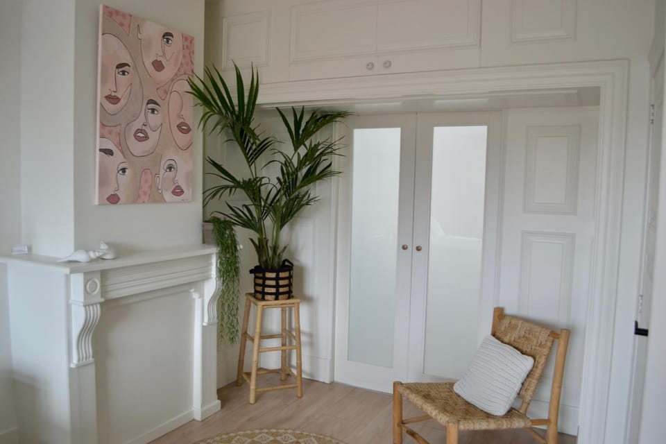 Decorative detail, Bedroom