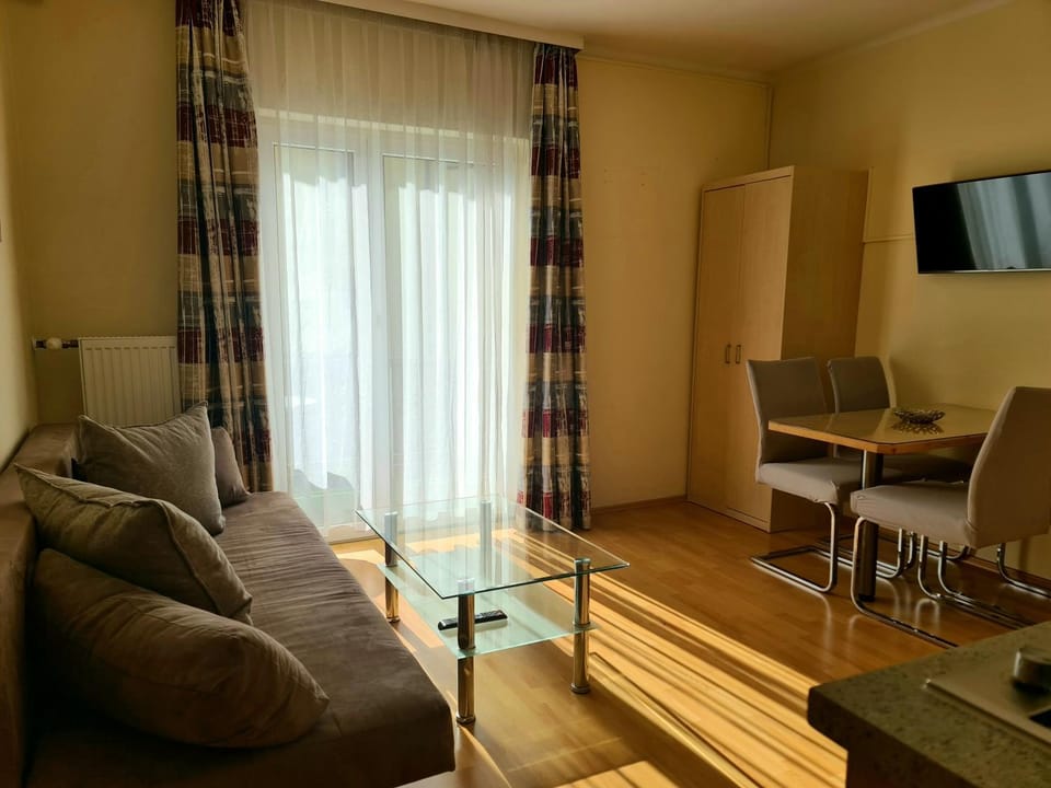 Living room, kitchen