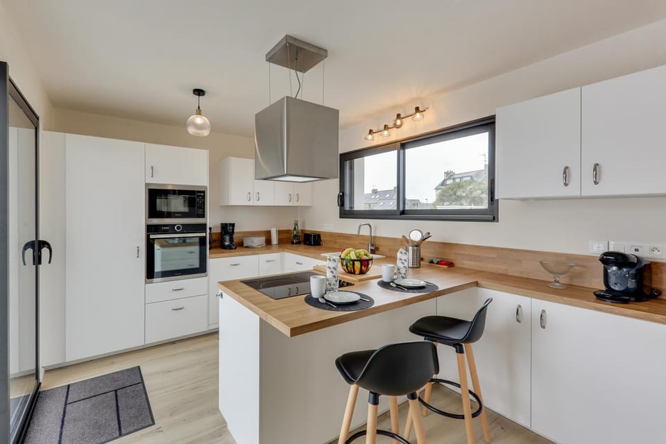 Kitchen or kitchenette, Other