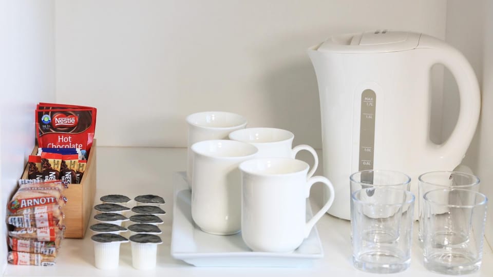 Coffee/tea facilities