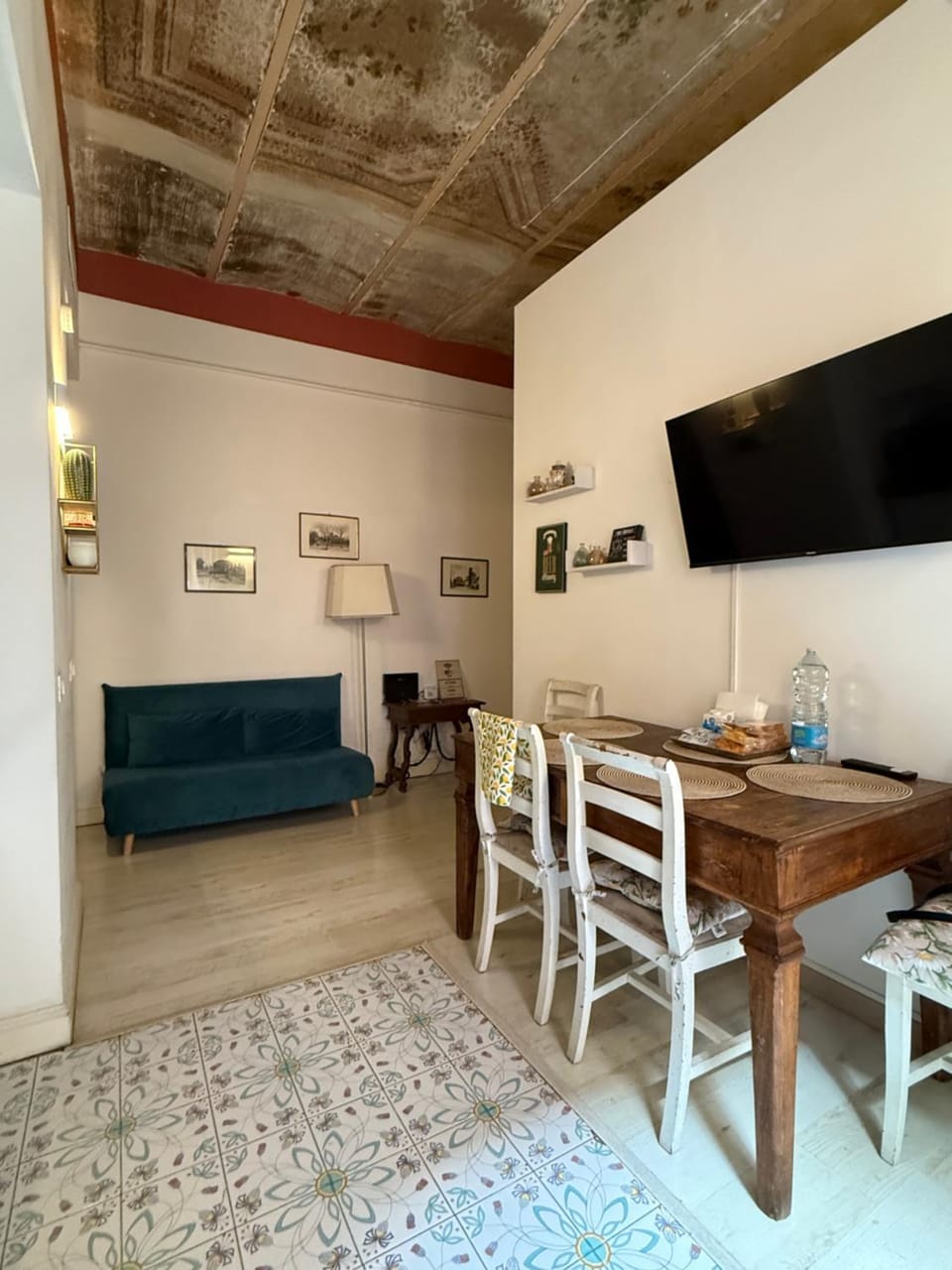 Vatican family apartment near Saint Peter - 2 bedrooms - 2 bathrooms - free WiFi Apartment in Rome
