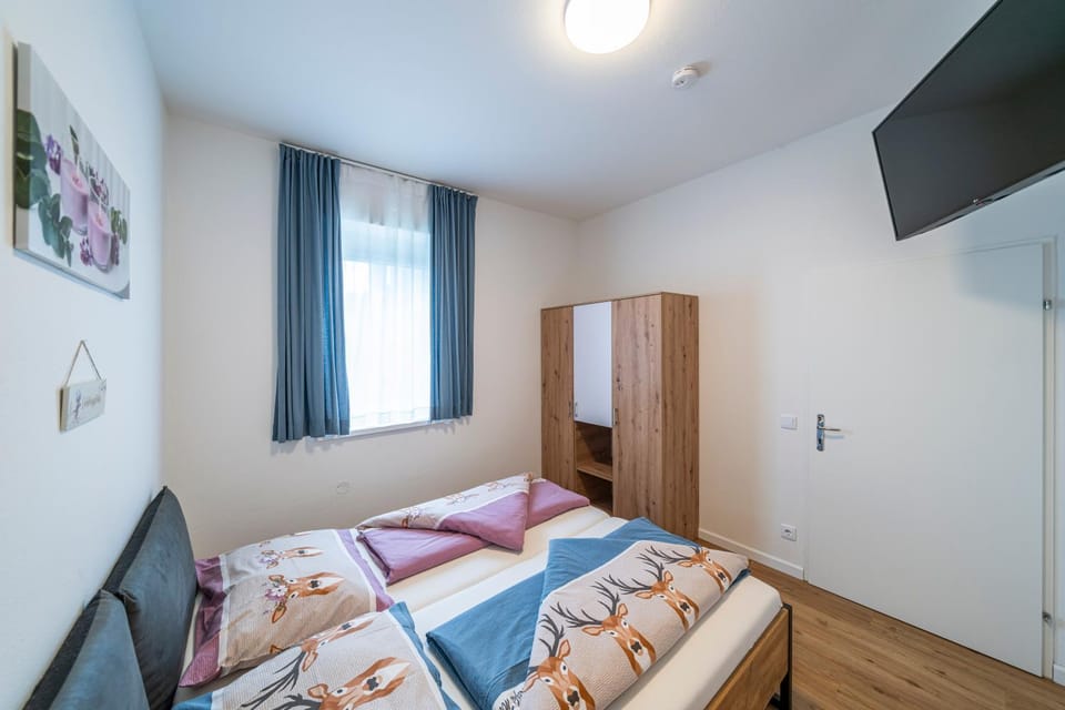 TV and multimedia, Bedroom