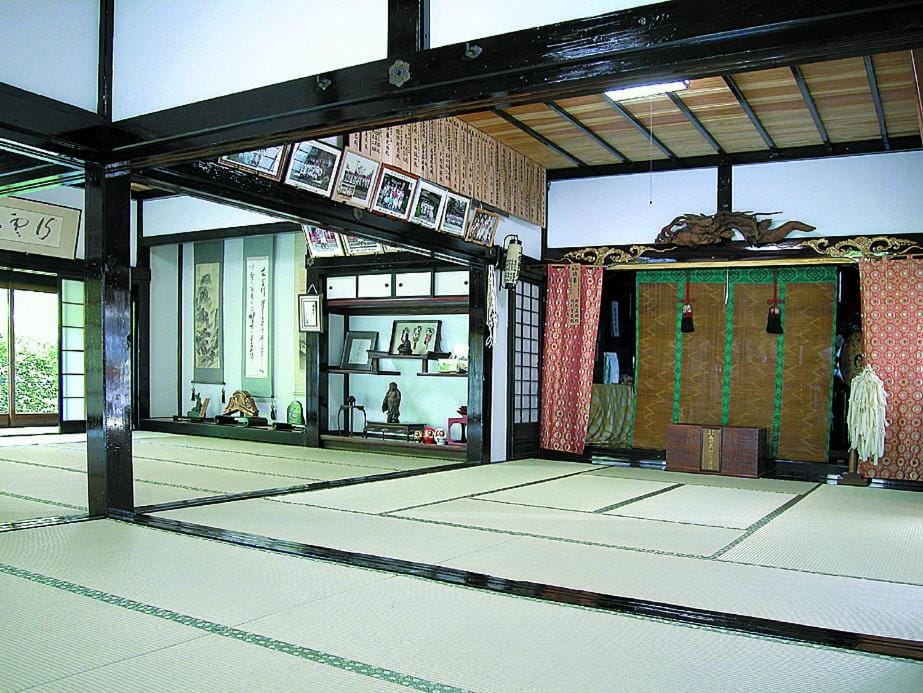 Shukubo Daishinbo Bed and Breakfast in Japan
