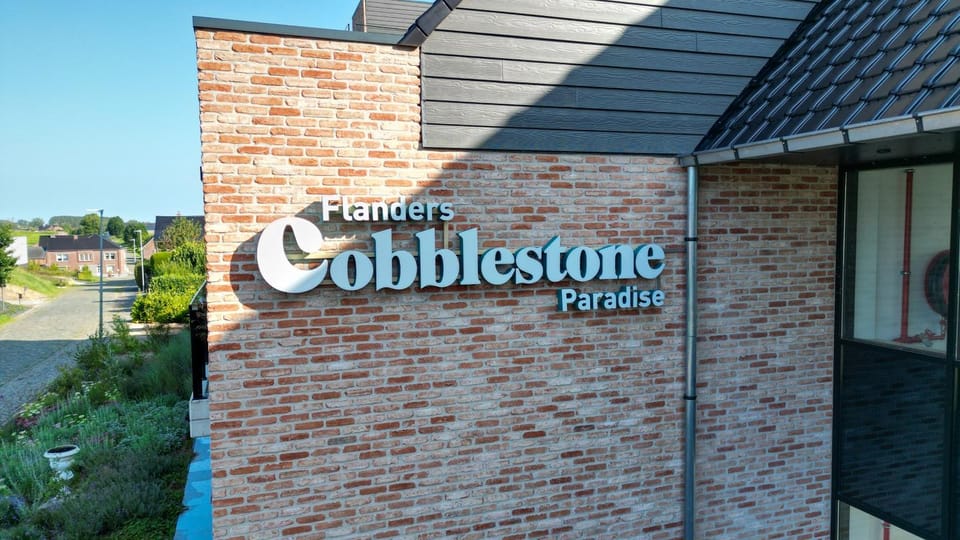 Property building, Logo/Certificate/Sign