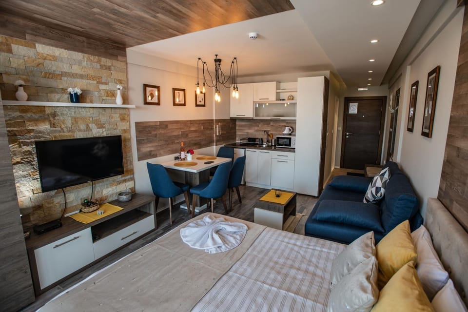 TV and multimedia, Photo of the whole room, Dining area