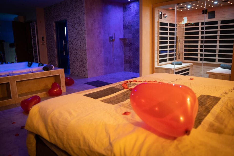 Sauna, Steam room, Spa and wellness centre/facilities