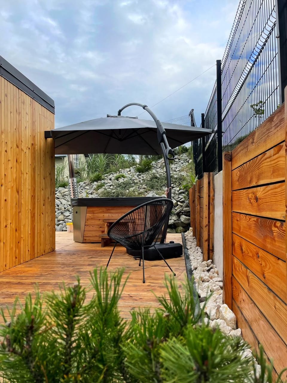 Property building, Hot Tub, Sauna, Balcony/Terrace, Garden view, Swimming pool