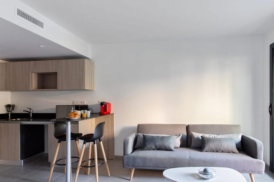 Appartement Maréchal - Welkeys Apartment in Cannes
