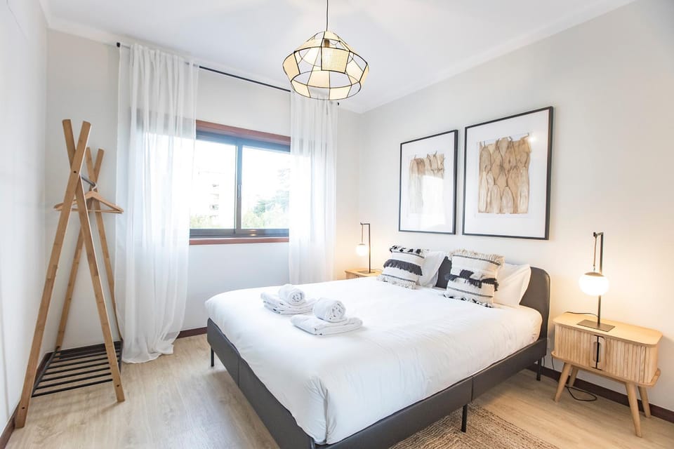 2BR Flat in Bonfim w/ AC & Balcony by LovelyStay Apartment in Porto