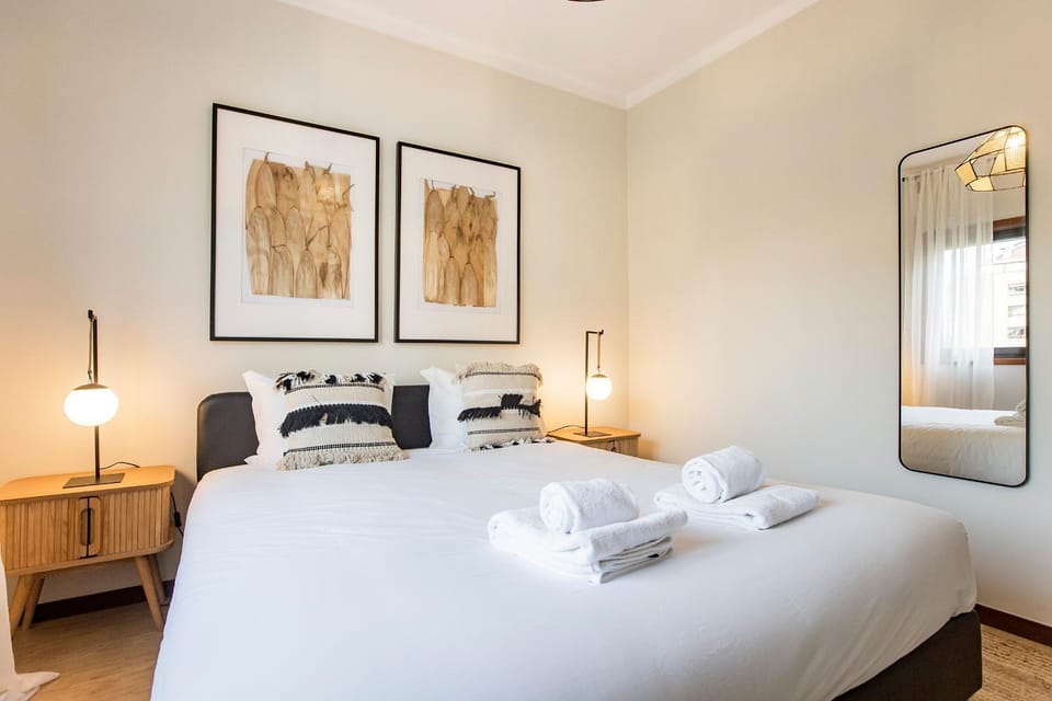 2BR Flat in Bonfim w/ AC & Balcony by LovelyStay Apartment in Porto