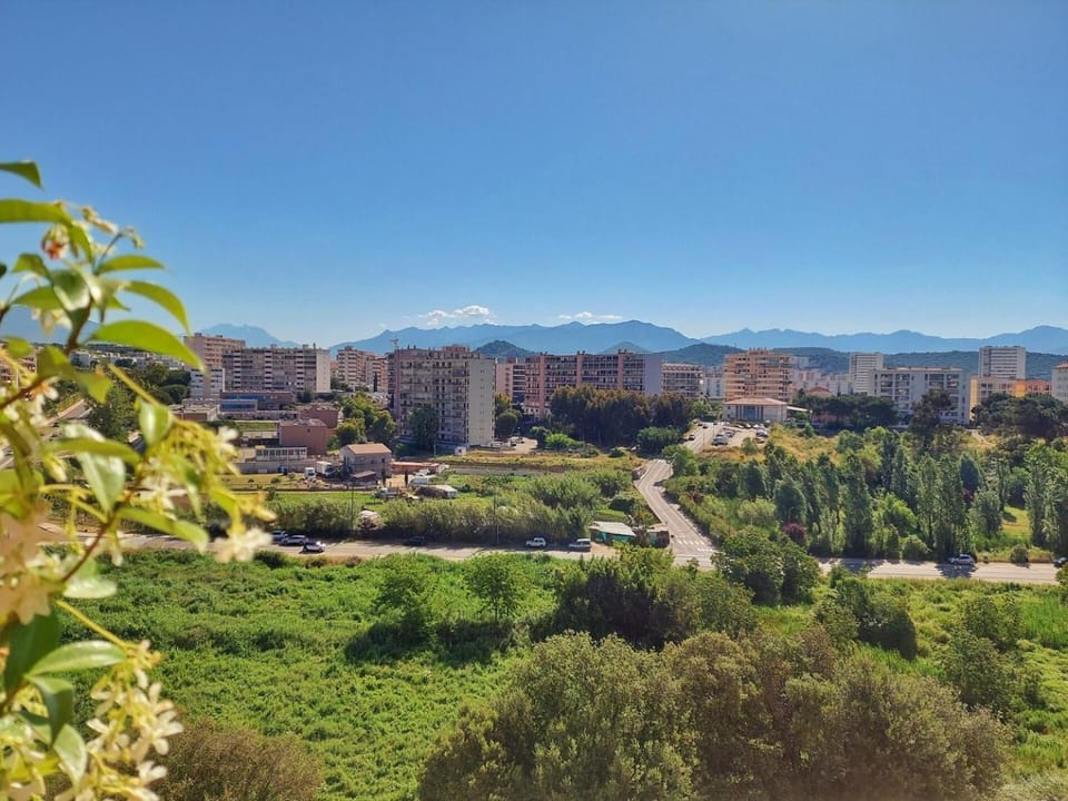 Marlene - Terrace, Free Parking, Clim - by TGB Apartment in Ajaccio