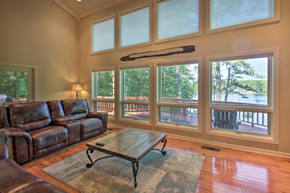 Dock and Kayaks Lakefront Hot Springs Home House in Fenter Township