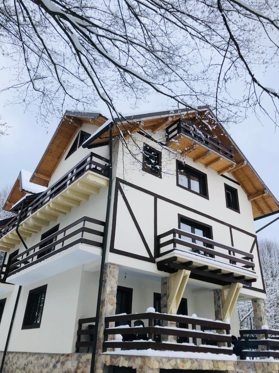 Property building, Winter