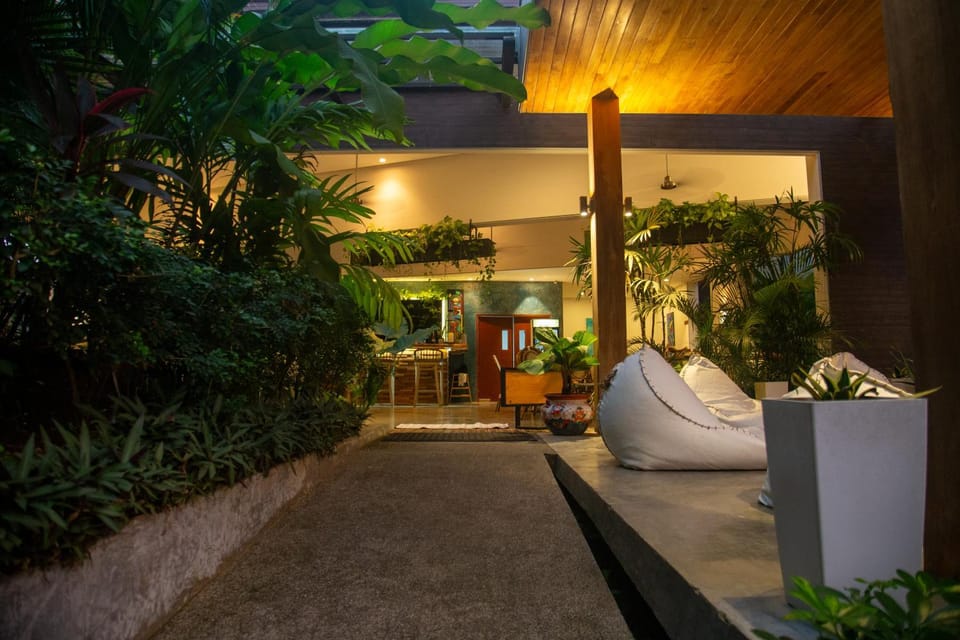 Seating area