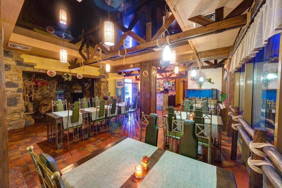 Restaurant/places to eat, On site