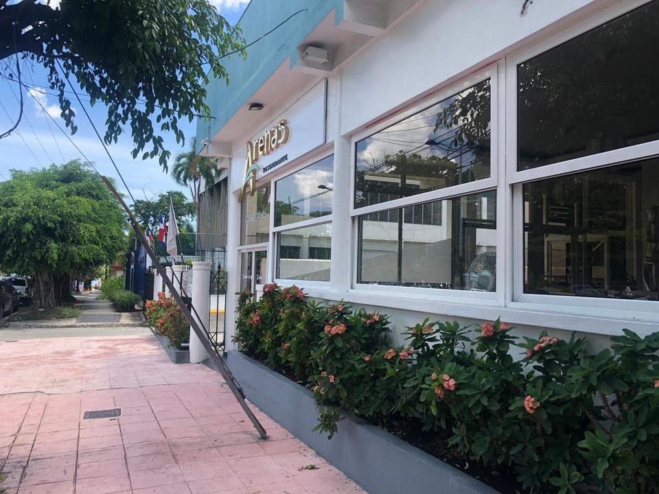 Property building, Restaurant/places to eat, Lobby or reception