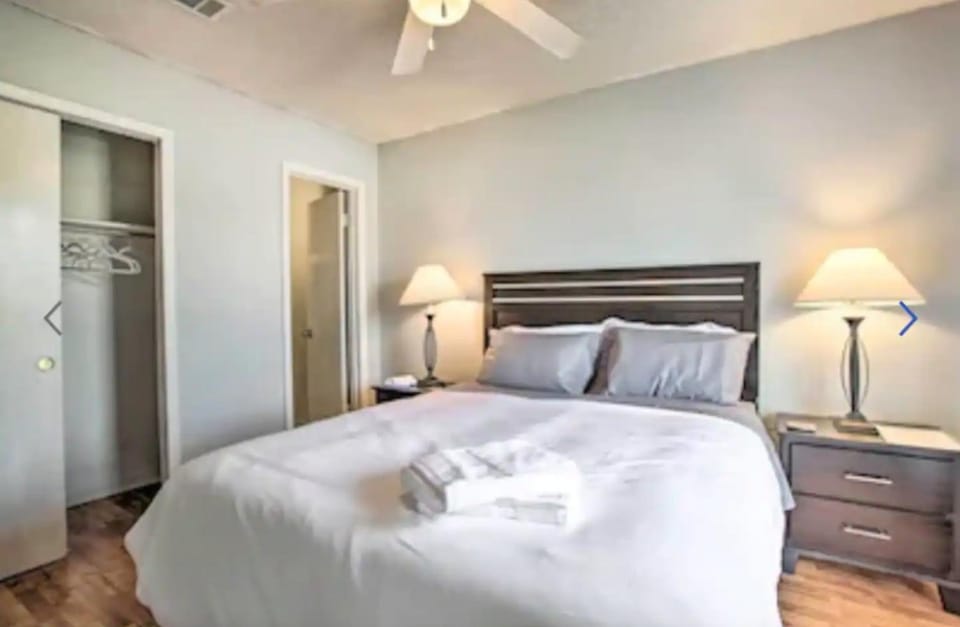 Bed, Photo of the whole room, Bedroom, towels, wardrobe