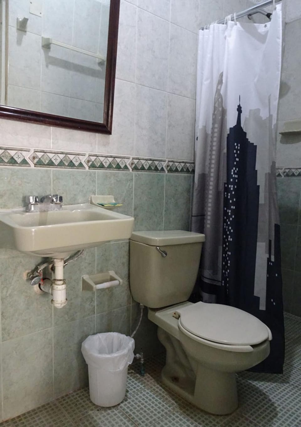 Shower, Toilet, Bathroom, bidet, towels