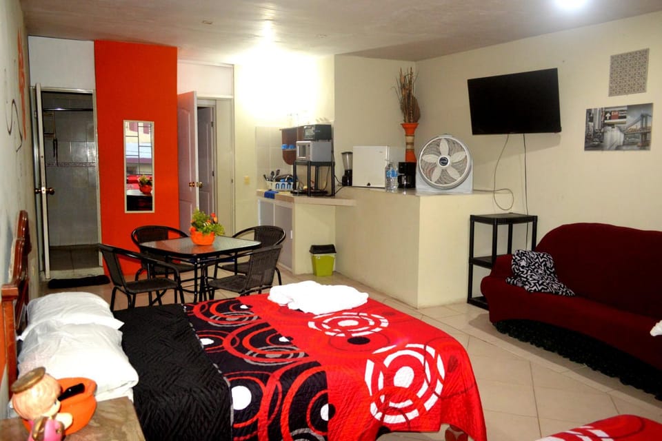 TV and multimedia, Bedroom, minibar, toaster, air conditioner
