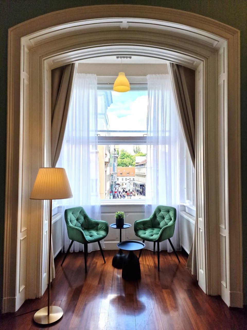 View (from property/room), Living room, City view