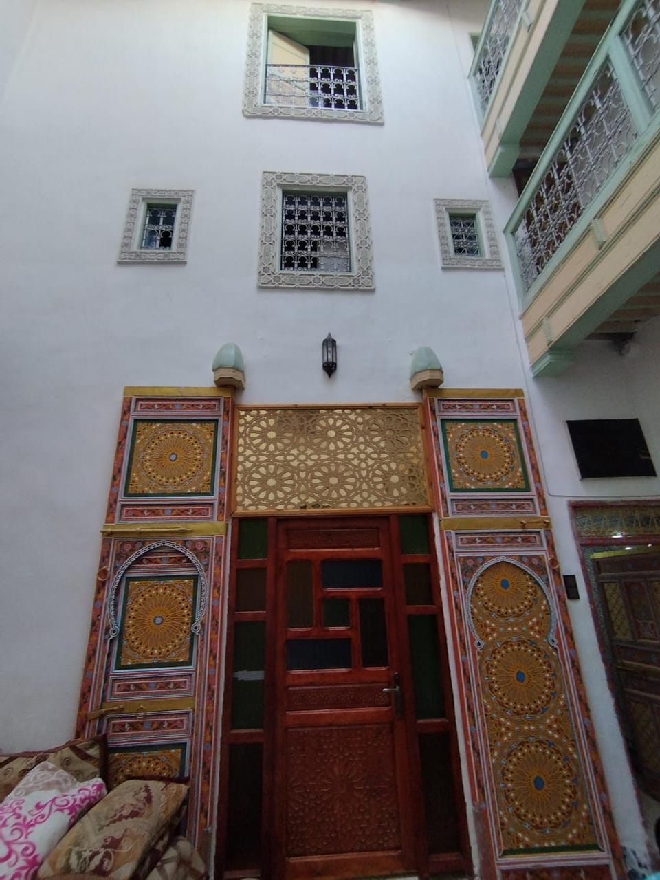 Facade/entrance, Balcony/Terrace, Inner courtyard view