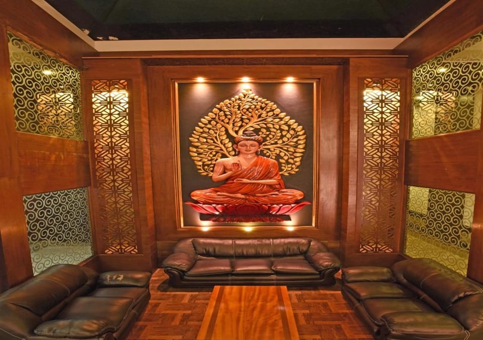 Property building, Seating area