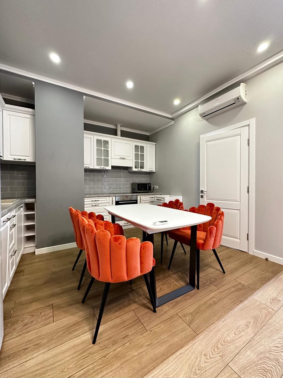 Gagarin Plaza Stylish Apartment Apartment in Odessa