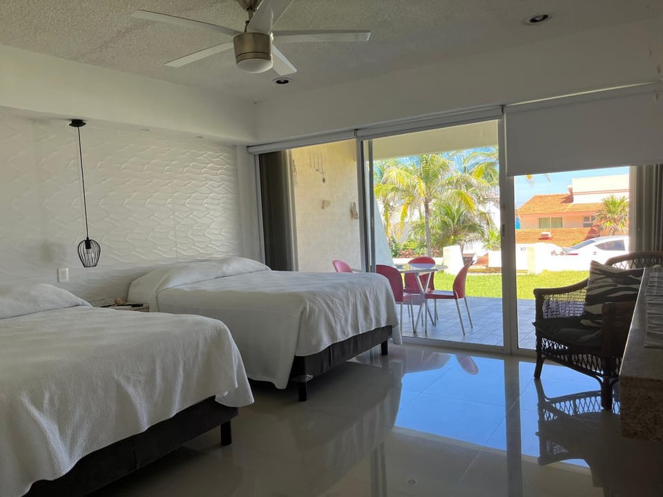 Bed, Bedroom, fireplace, air conditioner